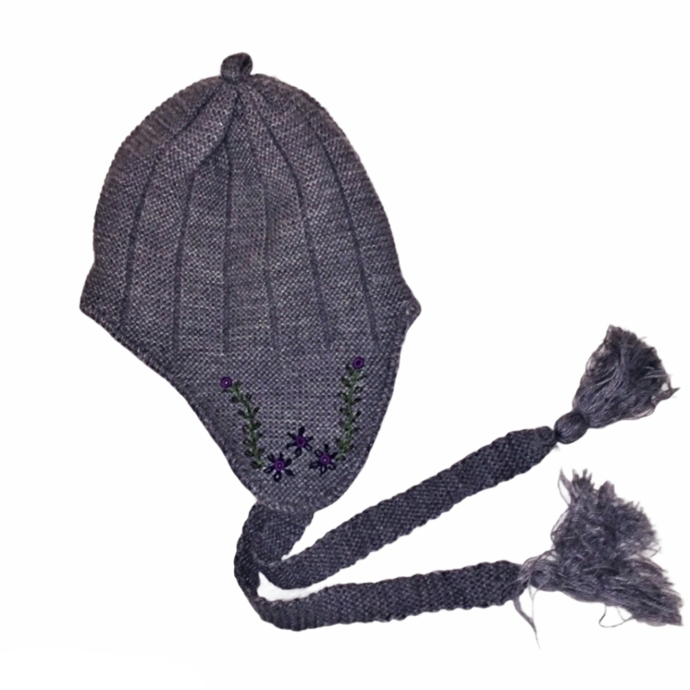 Women’s Grey Winter Hat With ear flaps